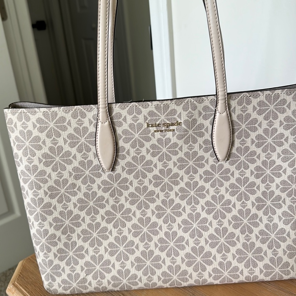 Kate spade tote purse